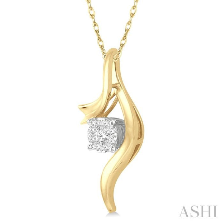 1/6 Ctw Curved Lovebright Round Cut Diamond Pendant in 14K Yellow and White Gold with chain 1/6 Ctw Curved Lovebright Round Cut Diamond Pendant in 14K Yellow and White Gold with chain