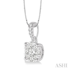 3/4 Ctw Round Shape Diamond Lovebright Pendant in 14K White Gold with Chain 3/4 Ctw Round Shape Diamond Lovebright Pendant in 14K White Gold with Chain