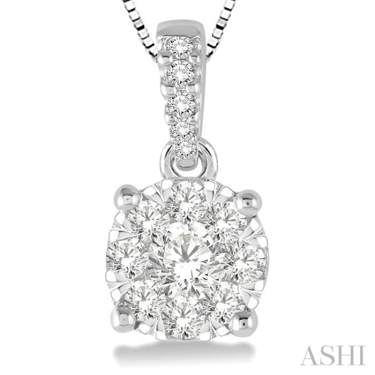 3/4 Ctw Round Shape Diamond Lovebright Pendant in 14K White Gold with Chain 3/4 Ctw Round Shape Diamond Lovebright Pendant in 14K White Gold with Chain