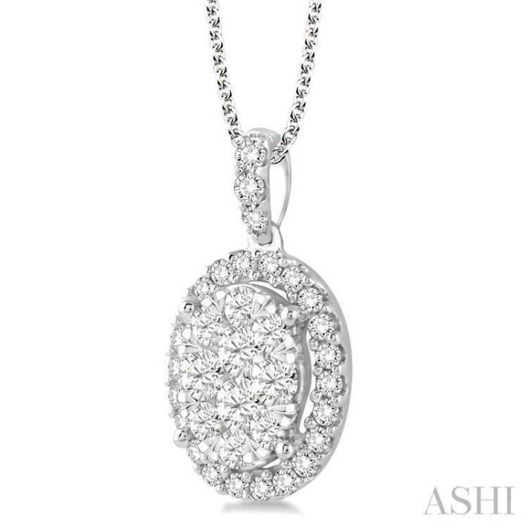 1 1/2 Ctw Oval Shape Diamond Lovebright Pendant in 14K White Gold with Chain 1 1/2 Ctw Oval Shape Diamond Lovebright Pendant in 14K White Gold with Chain