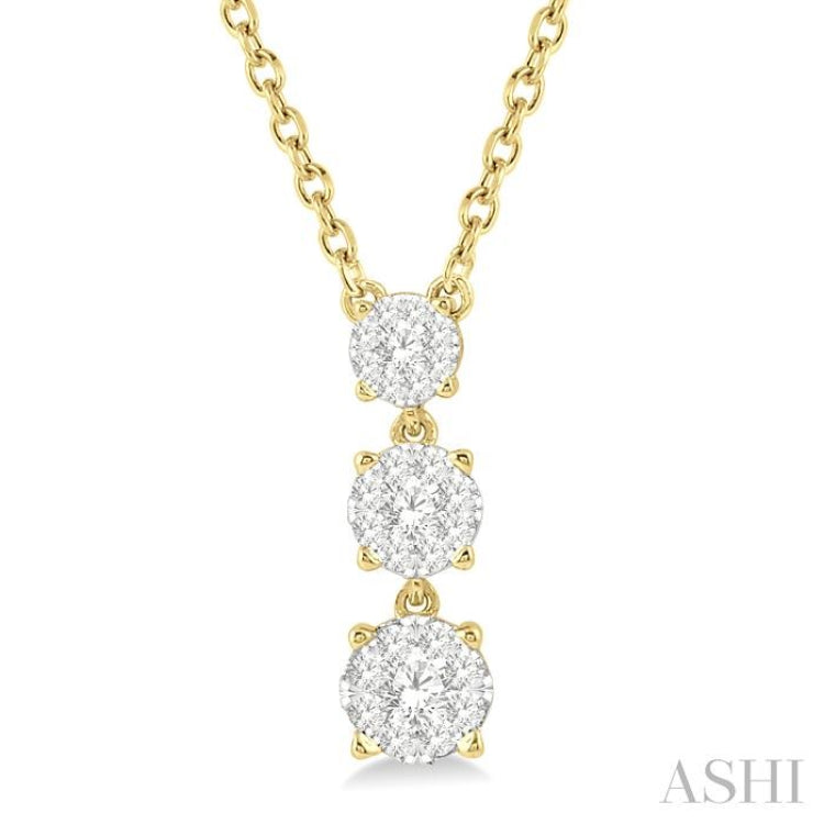 1/3 Ctw Round Cut Lovebright Diamond Layered Pendant With Chain in 14K Yellow Gold 1/3 Ctw Round Cut Lovebright Diamond Layered Pendant With Chain in 14K Yellow Gold