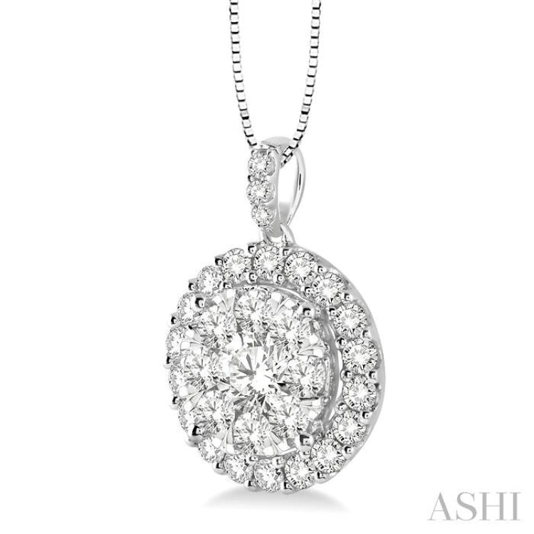 1 Ctw Round Cut Diamond Lovebright Pendant in 14K White Gold with Chain 1 Ctw Round Cut Diamond Lovebright Pendant in 14K White Gold with Chain