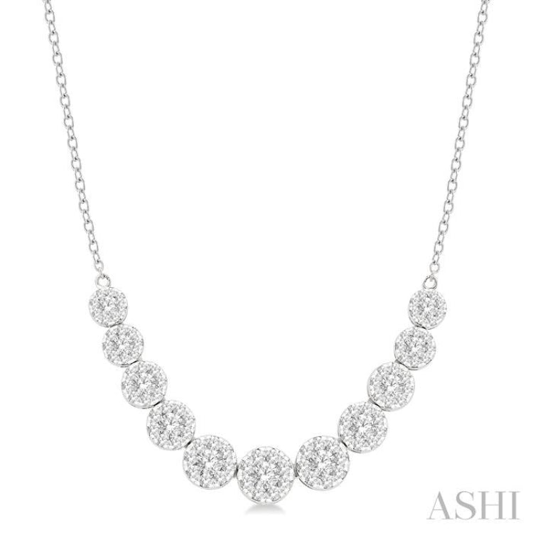 1 1/2 Ctw Round Cut Lovebright Diamond Necklace in 14K White Gold 1 1/2 Ctw Round Cut Lovebright Diamond Necklace in 14K White Gold