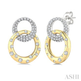 1/2 Ctw Round Cut Diamond Interlocked Mosaic Circle Fashion Earring in 14K Yellow and White Gold
