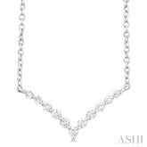 1/8 Ctw Chevron Round Cut Diamond Petite Necklace in 14K White Gold
