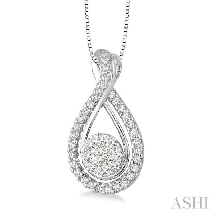 1/2 Ctw Lovebright Round Cut Diamond Pendant in 14K White Gold with Chain 1/2 Ctw Lovebright Round Cut Diamond Pendant in 14K White Gold with Chain