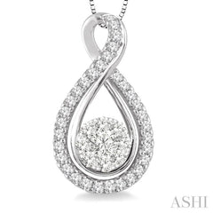 1/2 Ctw Lovebright Round Cut Diamond Pendant in 14K White Gold with Chain 1/2 Ctw Lovebright Round Cut Diamond Pendant in 14K White Gold with Chain