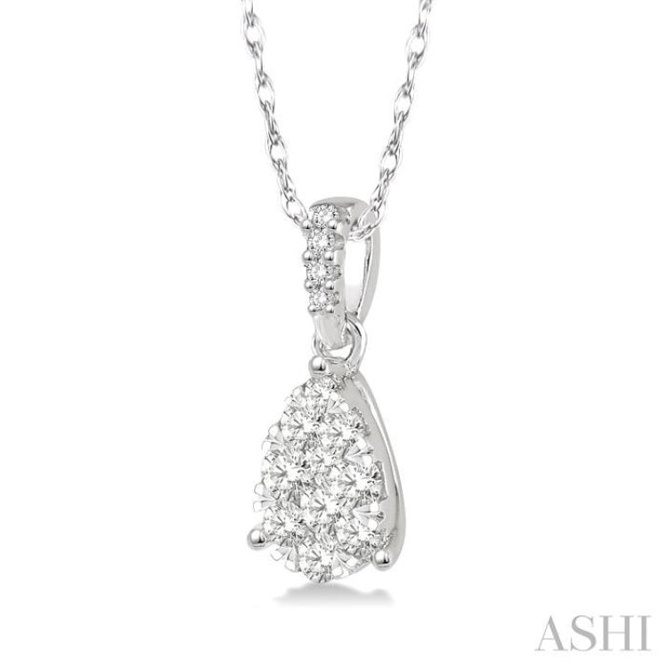 1/6 Ctw Pear Shape Diamond Lovebright Pendant in 14K White Gold with Chain 1/6 Ctw Pear Shape Diamond Lovebright Pendant in 14K White Gold with Chain