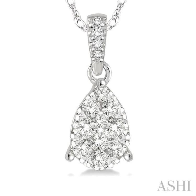 1/6 Ctw Pear Shape Diamond Lovebright Pendant in 14K White Gold with Chain 1/6 Ctw Pear Shape Diamond Lovebright Pendant in 14K White Gold with Chain
