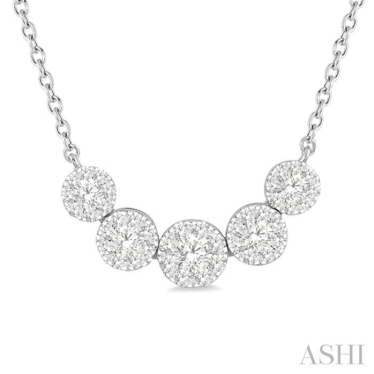 1/2 Ctw Round Cut Diamond Lovebright Necklace in 14K White Gold 1/2 Ctw Round Cut Diamond Lovebright Necklace in 14K White Gold