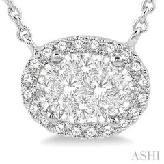 1/3 Ctw Oval Shape Round Cut Diamond Lovebright Pendant With Chain in 14K White Gold 1/3 Ctw Oval Shape Round Cut Diamond Lovebright Pendant With Chain in 14K White Gold