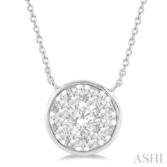 1/2 Ctw Round Shape Lovebright Diamond Pendant With Chain in 14K White Gold 1/2 Ctw Round Shape Lovebright Diamond Pendant With Chain in 14K White Gold
