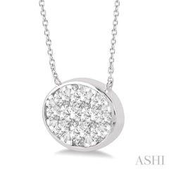 1/2 Ctw Oval Shape Lovebright Diamond Pendant With Chain in 14K White Gold 1/2 Ctw Oval Shape Lovebright Diamond Pendant With Chain in 14K White Gold