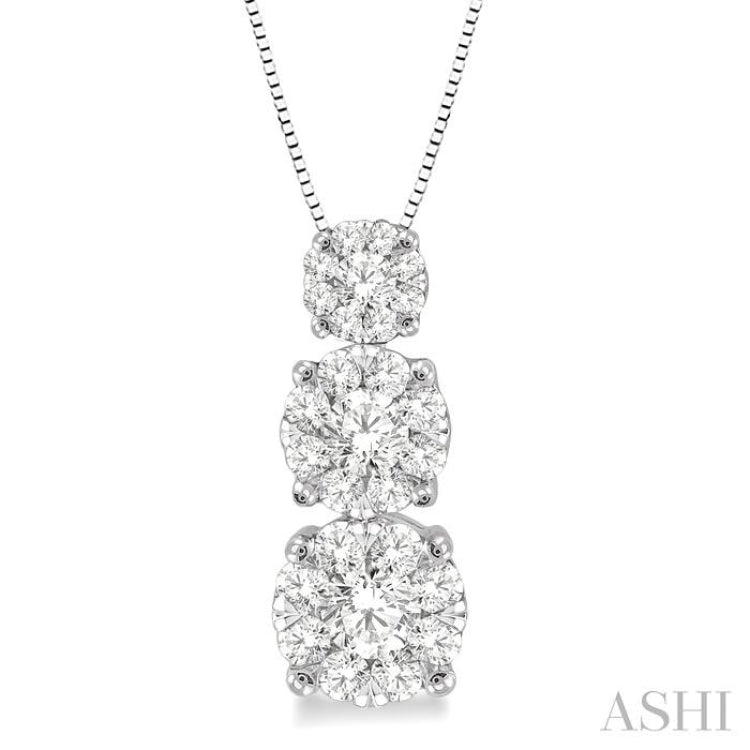 1/2 Ctw Diamond Lovebright Pendant in 14K White Gold with Chain 1/2 Ctw Diamond Lovebright Pendant in 14K White Gold with Chain
