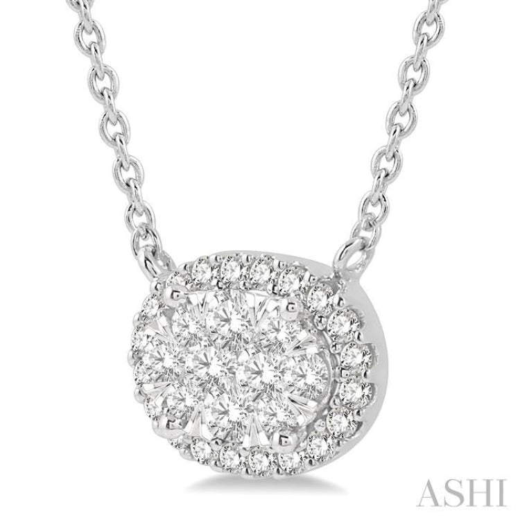 1 Ctw Oval Shape Round Cut Diamond Lovebright Pendant With Chain in 14K White Gold 1 Ctw Oval Shape Round Cut Diamond Lovebright Pendant With Chain in 14K White Gold