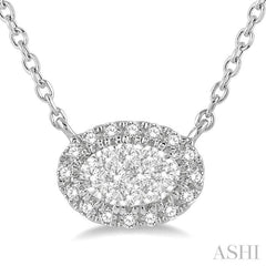 1/2 Ctw Oval Shape Round Cut Diamond Lovebright Pendant With Chain in 14K White Gold 1/2 Ctw Oval Shape Round Cut Diamond Lovebright Pendant With Chain in 14K White Gold
