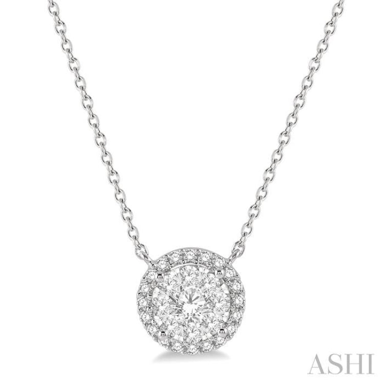 1/2 Ctw Circular Round Cut Diamond Lovebright Pendant With Chain in 14K White Gold 1/2 Ctw Circular Round Cut Diamond Lovebright Pendant With Chain in 14K White Gold