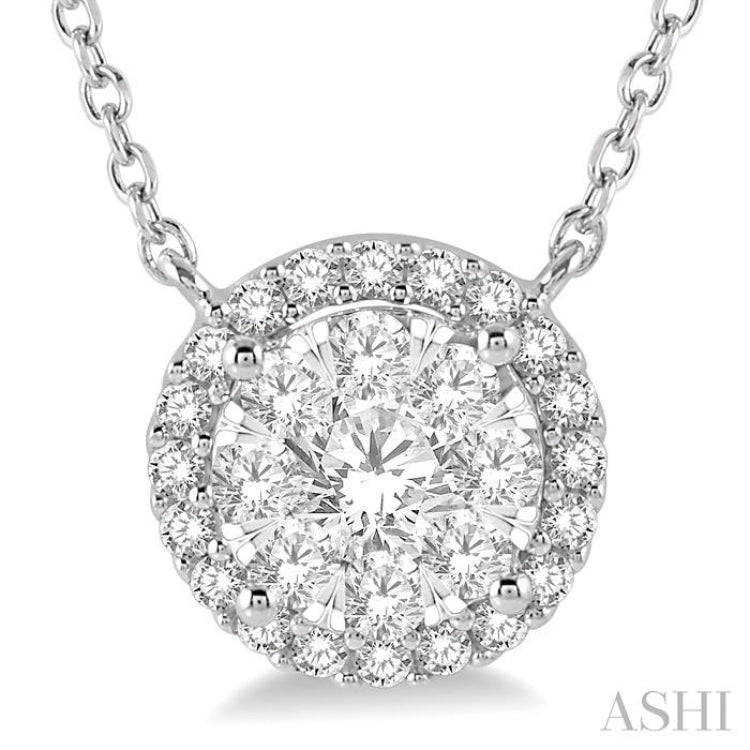 1/2 Ctw Circular Round Cut Diamond Lovebright Pendant With Chain in 14K White Gold 1/2 Ctw Circular Round Cut Diamond Lovebright Pendant With Chain in 14K White Gold
