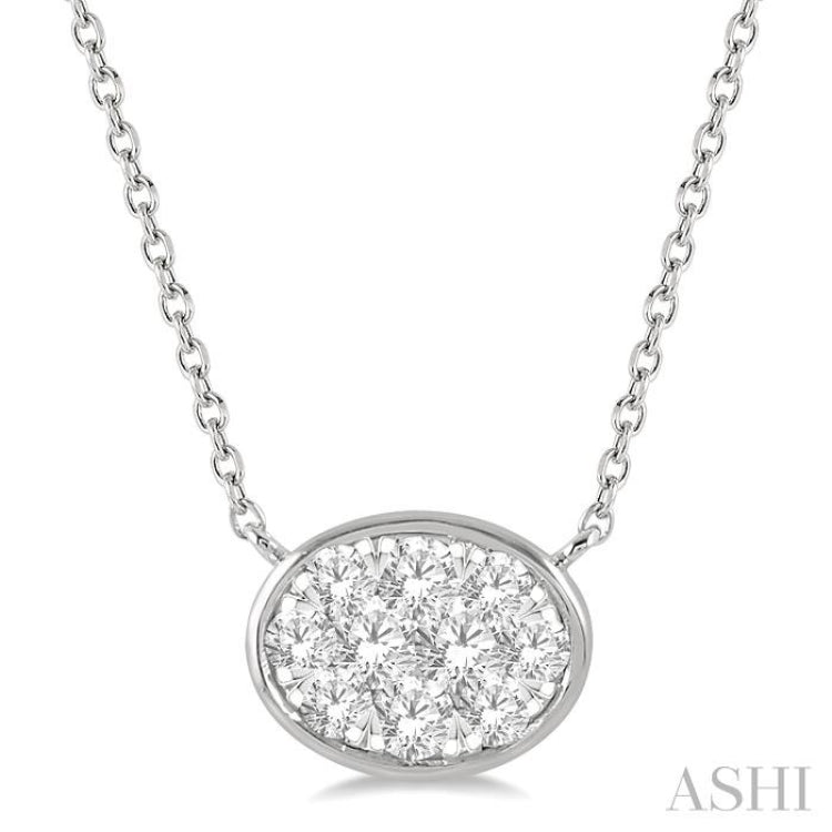 1/3 Ctw Oval Shape Lovebright Diamond Pendant With Chain in 14K White Gold 1/3 Ctw Oval Shape Lovebright Diamond Pendant With Chain in 14K White Gold
