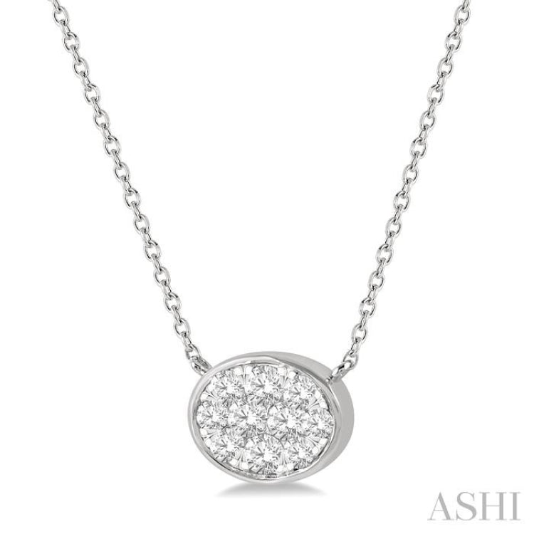 1/3 Ctw Oval Shape Lovebright Diamond Pendant With Chain in 14K White Gold 1/3 Ctw Oval Shape Lovebright Diamond Pendant With Chain in 14K White Gold
