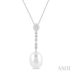 12x10 MM Cultured Pearl and 1/5 Ctw Hanging Round Cut Diamond Drop Lovebright Pendant With Chain in 14K White Gold 12x10 MM Cultured Pearl and 1/5 Ctw Hanging Round Cut Diamond Drop Lovebright Pendant With Chain in 14K White Gold