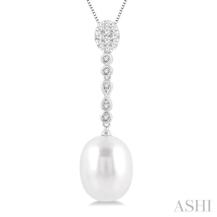12x10 MM Cultured Pearl and 1/5 Ctw Hanging Round Cut Diamond Drop Lovebright Pendant With Chain in 14K White Gold 12x10 MM Cultured Pearl and 1/5 Ctw Hanging Round Cut Diamond Drop Lovebright Pendant With Chain in 14K White Gold