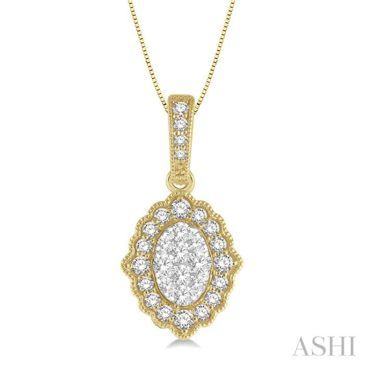 1/4 Ctw Lattice Edge Oval Shape Lovebright Round Cut Diamond Pendant With Chain in 14K Yellow and White Gold 1/4 Ctw Lattice Edge Oval Shape Lovebright Round Cut Diamond Pendant With Chain in 14K Yellow and White Gold