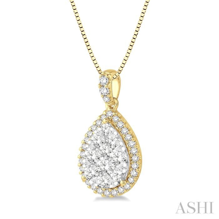 1/2 Ctw Pear Shape Diamond Lovebright Pendant in 14K Yellow and White Gold with Chain 1/2 Ctw Pear Shape Diamond Lovebright Pendant in 14K Yellow and White Gold with Chain