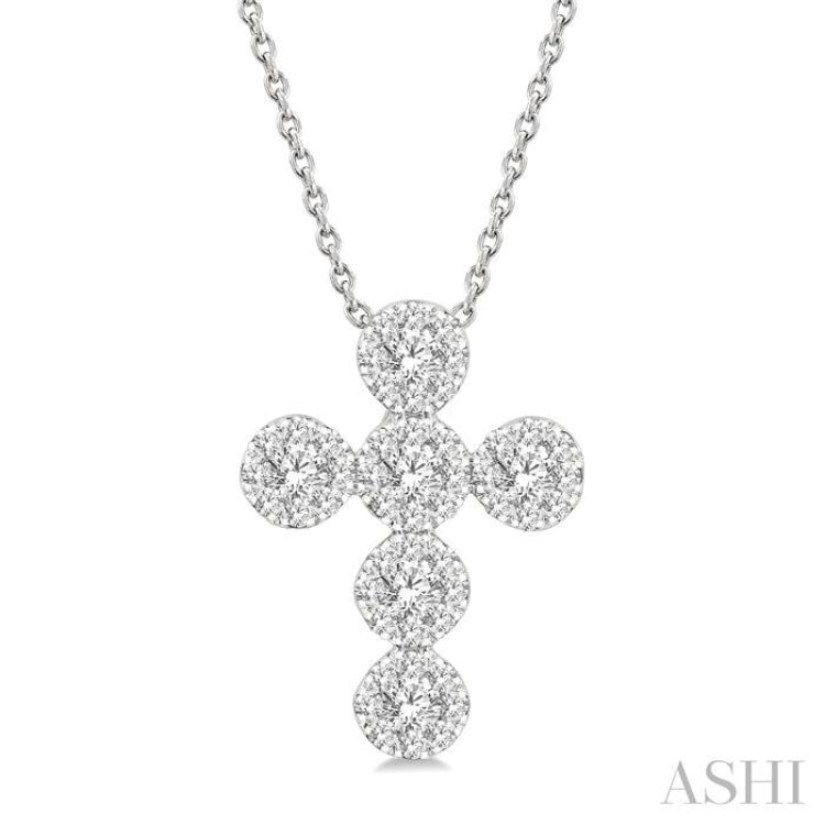 1/2 Ctw Lovebright Cross Round Cut Diamond Fashion Pendant With Chain in 14K White Gold 1/2 Ctw Lovebright Cross Round Cut Diamond Fashion Pendant With Chain in 14K White Gold