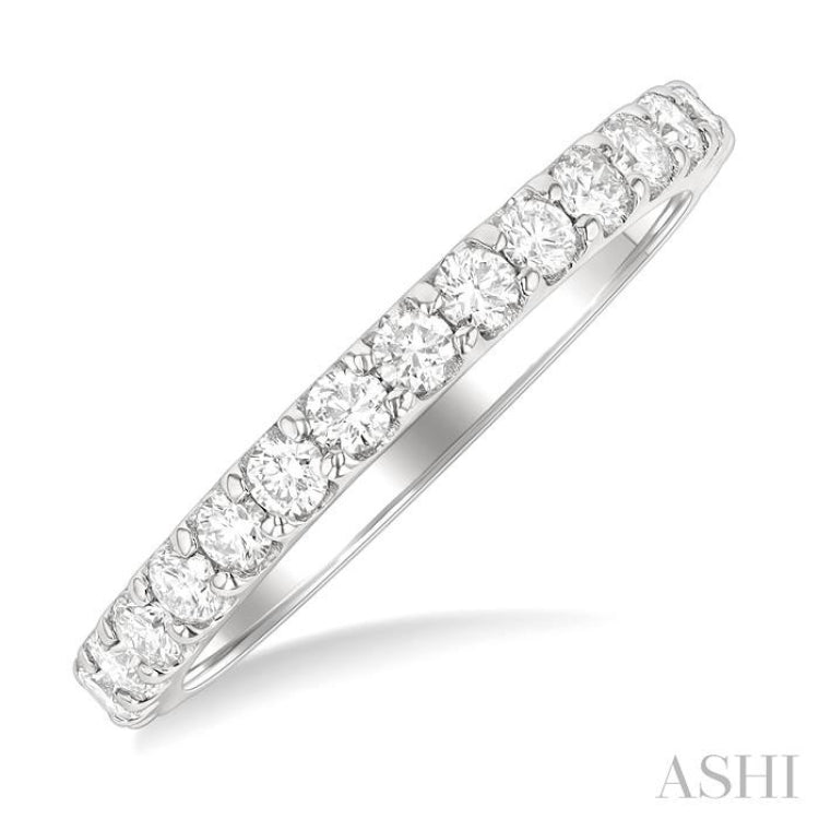 1 Ctw Round Cut Diamond Eternity Wedding Band in 14K White Gold