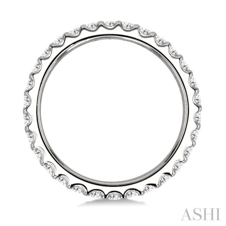 1 Ctw Round Cut Diamond Eternity Wedding Band in 14K White Gold