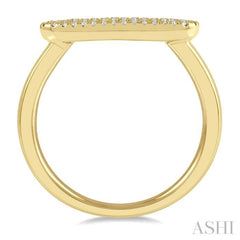 1/5 Ctw Pod Center Baguette and Round Cut Diamond Stackable Petite Fashion Ring in 10K Yellow Gold