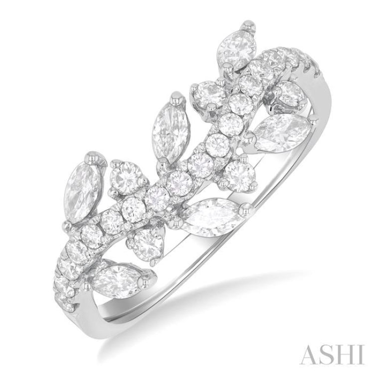 3/4 Ctw Curved Center Marquise and Round Cut Diamond Fashion Band in 14K White Gold