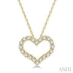 1/2 Ctw Heart Shape Round Cut Diamond Pendant With Chain in 14K Yellow Gold
