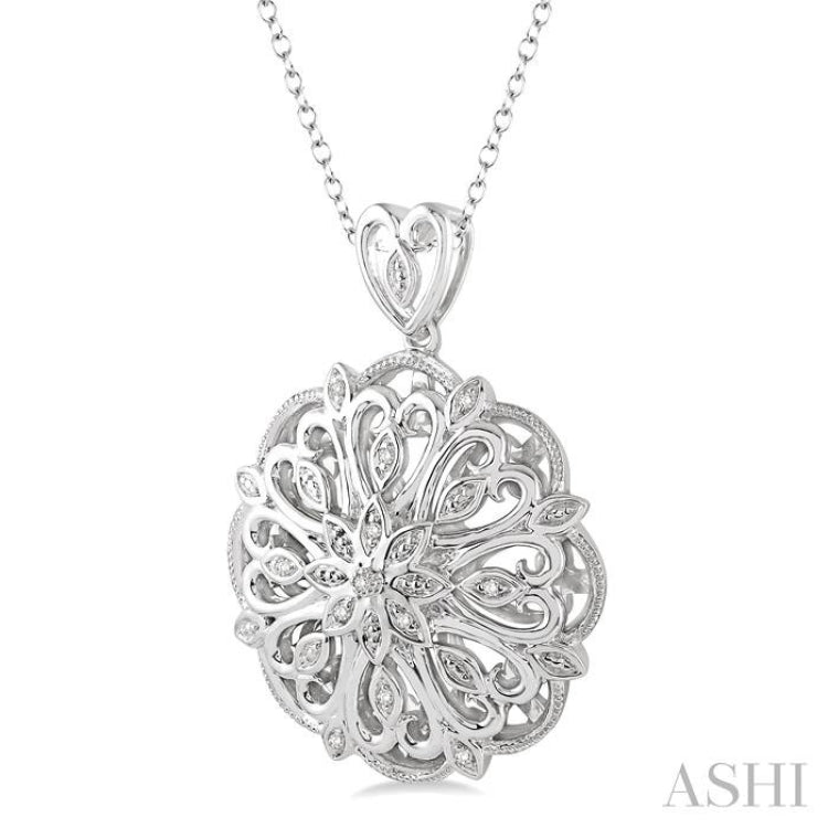1/20 Ctw Snowflake Single Cut Diamond Fashion Pendant with Chain in Sterling Silver