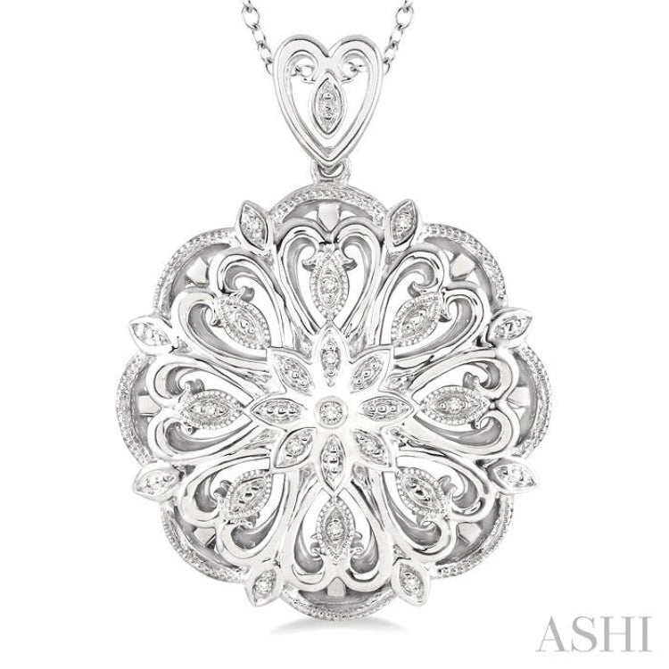 1/20 Ctw Snowflake Single Cut Diamond Fashion Pendant with Chain in Sterling Silver