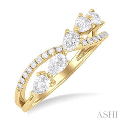 7/8 Ctw Split Criss Cross Pear and Round Cut Diamond Fashion Ring in 14K Yellow Gold