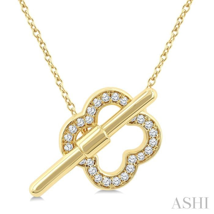 1/10 Ctw Clover Toggle Single Cut Diamond Petite Fashion Necklace in 10K Yellow Gold