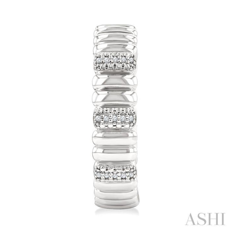 1/10 Ctw Wide Ribbed Plain Polished and Round Cut Diamond Bold Fashion Hoop Earrings in Sterling Silver