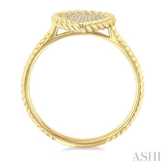 1/5 Ctw Pear Shape Rope Accent Round Cut Diamond Fashion Ring in 10K Yellow Gold