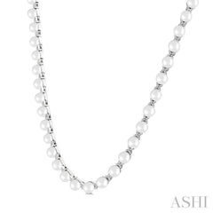 5 MM Cultured Pearl and 1 1/4 Ctw Round Cut Diamond Floral Fashion Necklace in 14K White Gold