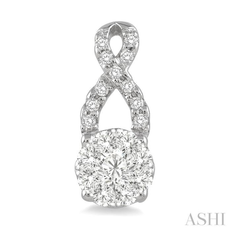 1/2 Ctw Lovebright Round Cut Diamond Earrings in 14K White Gold