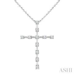1/4 Ctw Round Cut Diamond Cross Pendant With Chain in 10K White Gold