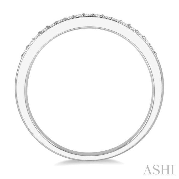 1/8 Ctw Round Cut Diamond Wedding Band in 14K White Gold