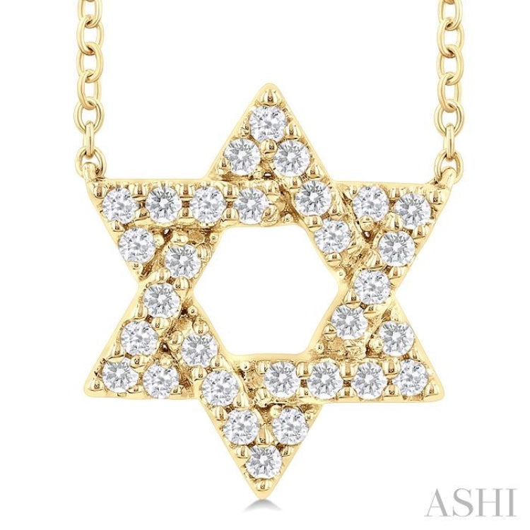 1/4 Ctw Star of David Round Cut Diamond Fashion Pendant With Chain in 14K Yellow Gold