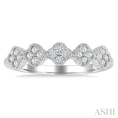 1/4 Ctw Clover Motif Round Cut Diamond Fashion Ring in 14K White Gold