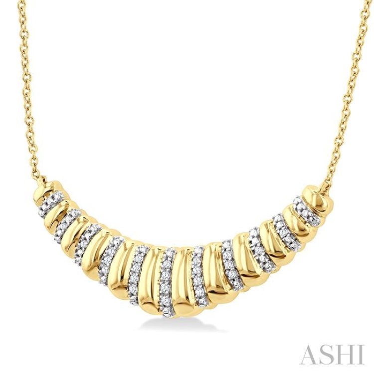1/10 Ctw Bold Puff Ribbed Curve Round Cut Diamond Fashion Pendant With Chain in Yellow Gold Vermeil