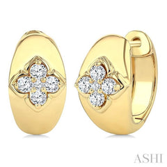 1/4 Ctw Blossom Center Round Cut Diamond Huggie Fashion Earrings in 14K Yellow Gold