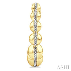 1/10 Ctw Bold Graduated Hemisphere Round Cut Diamond Fashion Half Hoop Earring in Yellow Gold Vermeil