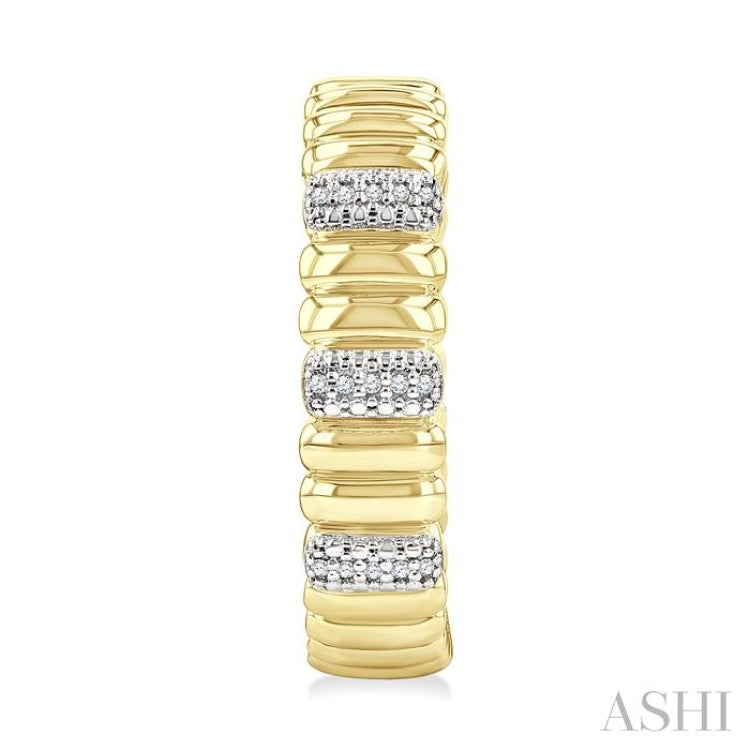 1/10 Ctw Bold Ribbed Round Cut Diamond Pirouette Fashion Hoop Earrings in Yellow Gold Vermeil